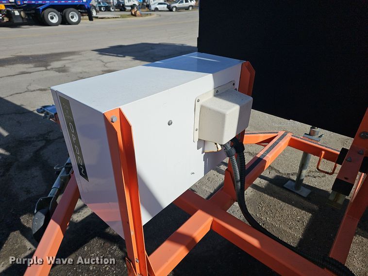 image for item DM1495 2012 Wanco WTMMB  portable road sign