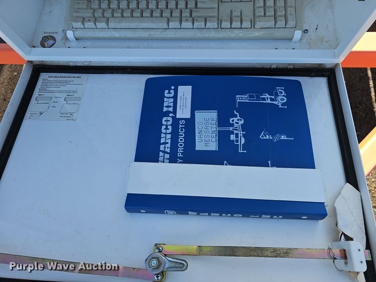 image for item DM1495 2012 Wanco WTMMB  portable road sign