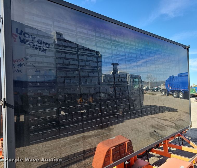 image for item DM1495 2012 Wanco WTMMB  portable road sign