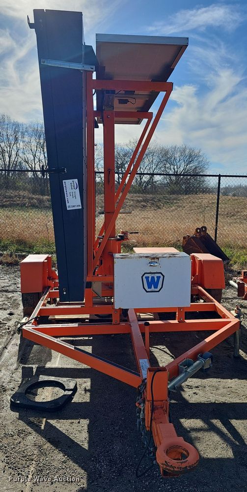 image for item DM1496 2010 Wanco WTMMB  message board trailer