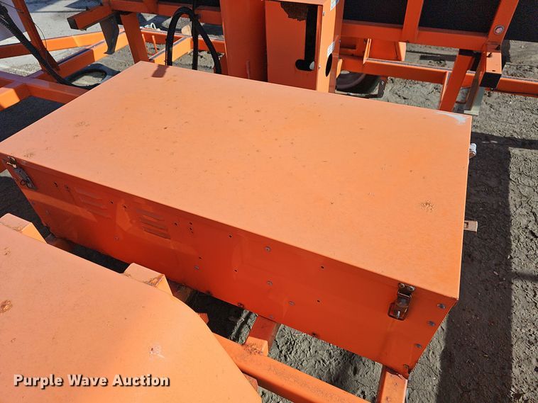 image for item DM1496 2010 Wanco WTMMB  message board trailer