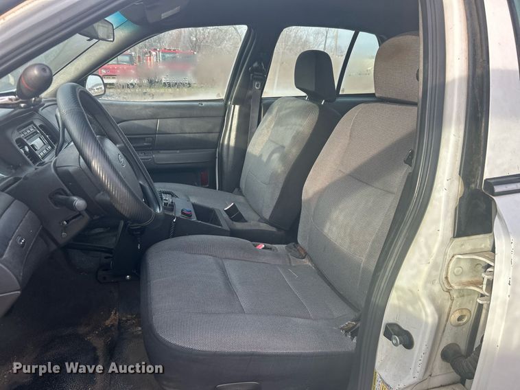 image for item DN0648 2009 Ford Crown Victoria Police Interceptor