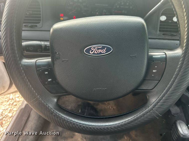 image for item DN0648 2009 Ford Crown Victoria Police Interceptor