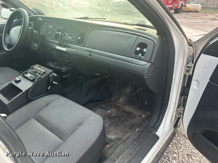 image for item DN0648 2009 Ford Crown Victoria Police Interceptor
