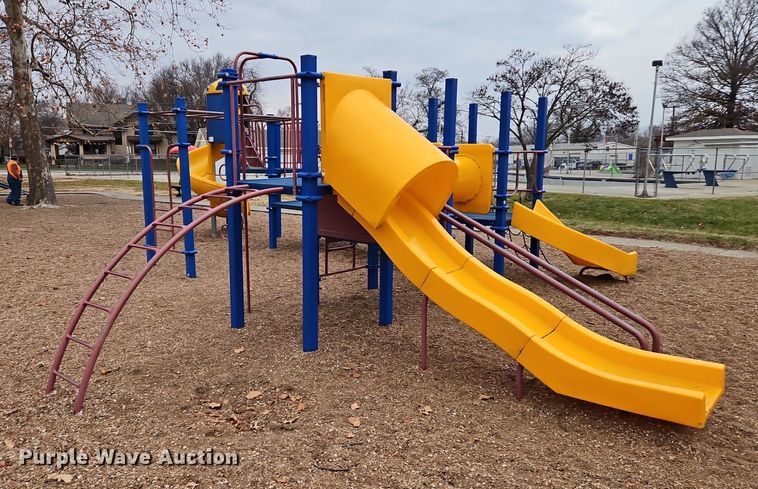 image for item DN7173 Playground equipment