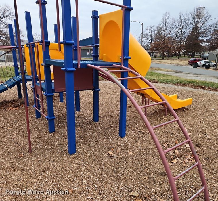 image for item DN7173 Playground equipment