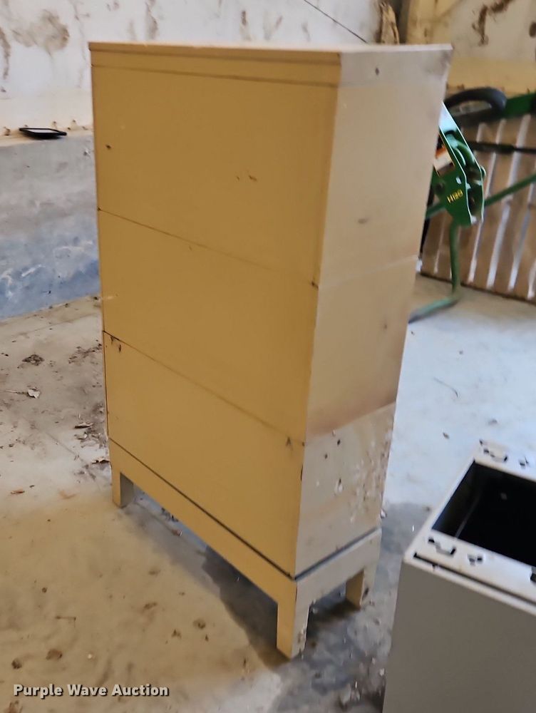 image for item DN7174 Cabinets