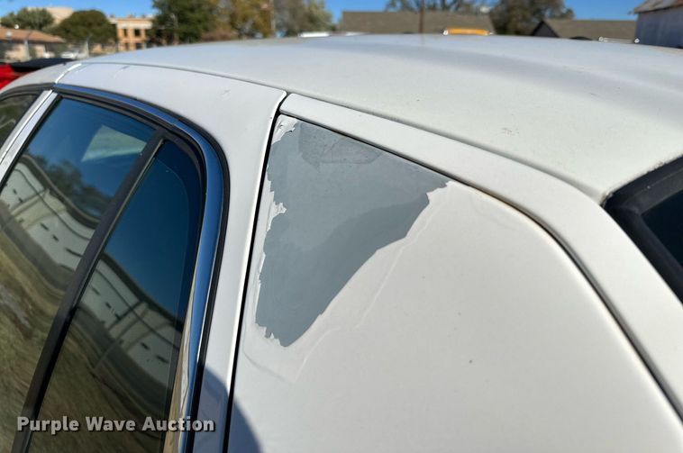 image for item DQ1498 2005 Ford Crown Victoria Police Interceptor