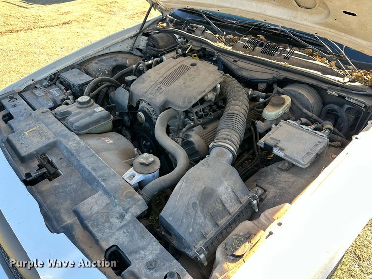 image for item DQ1498 2005 Ford Crown Victoria Police Interceptor