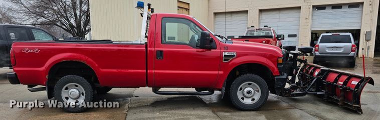 image for item DQ8567 2010 Ford F250 Super Duty  pickup truck