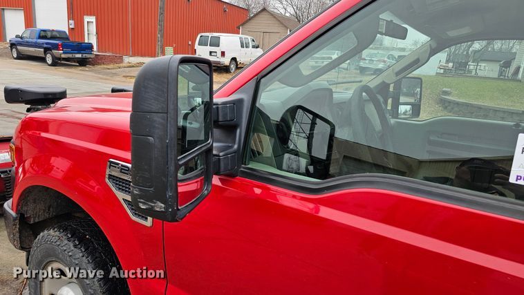 image for item DQ8567 2010 Ford F250 Super Duty  pickup truck