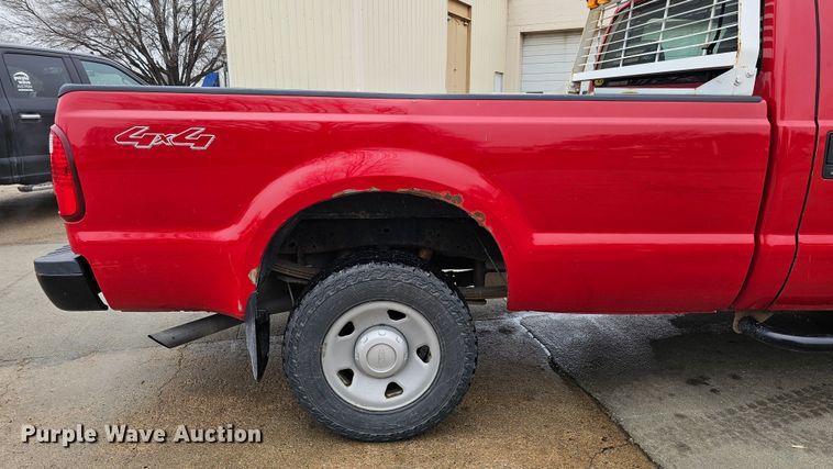 image for item DQ8567 2010 Ford F250 Super Duty  pickup truck