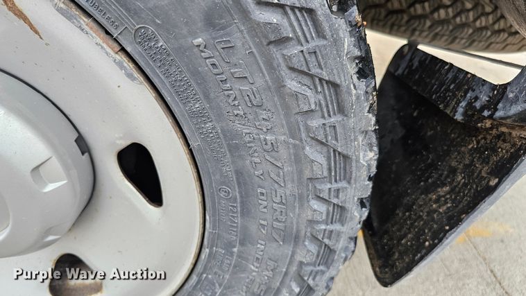 image for item DQ8567 2010 Ford F250 Super Duty  pickup truck