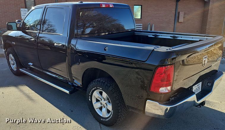 image for item DR5928 2020 Dodge Ram 1500  Crew Cab pickup truck