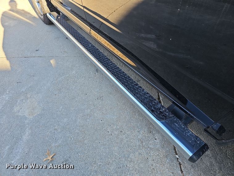 image for item DR5928 2020 Dodge Ram 1500  Crew Cab pickup truck