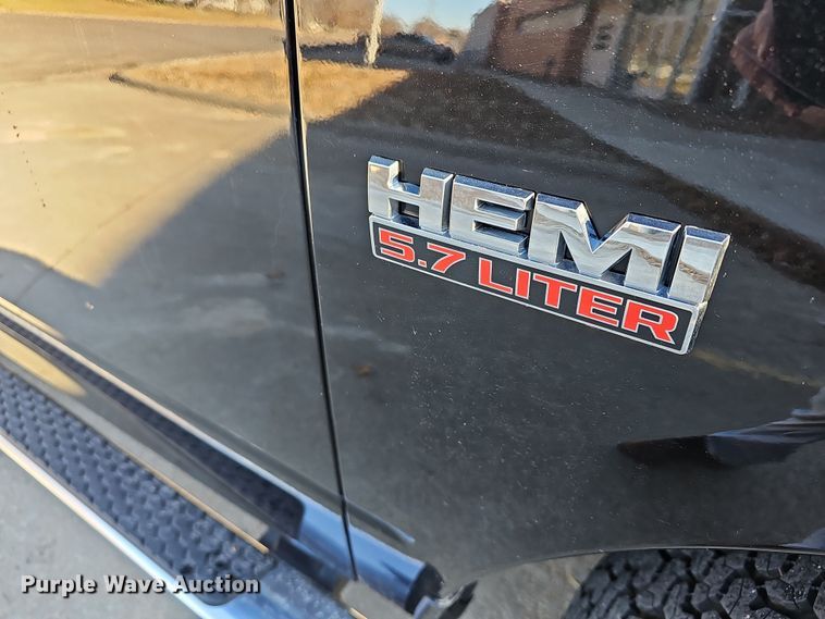 image for item DR5928 2020 Dodge Ram 1500  Crew Cab pickup truck