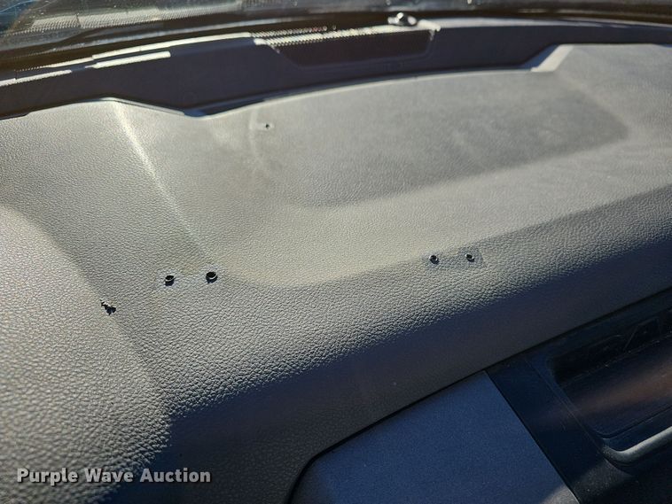 image for item DR5928 2020 Dodge Ram 1500  Crew Cab pickup truck