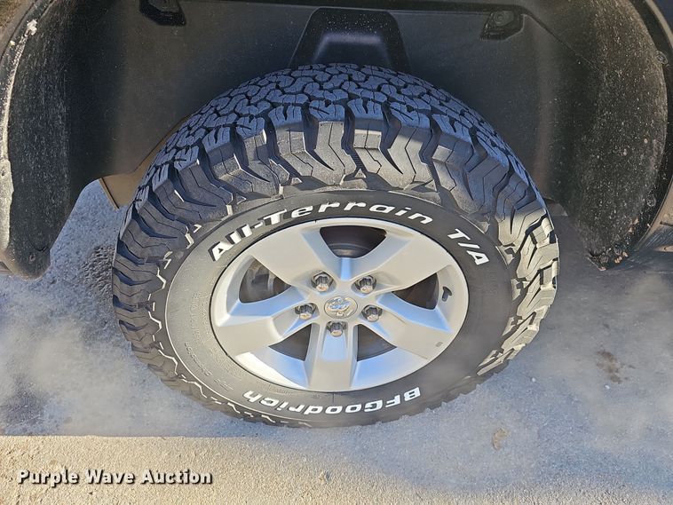 image for item DR5928 2020 Dodge Ram 1500  Crew Cab pickup truck