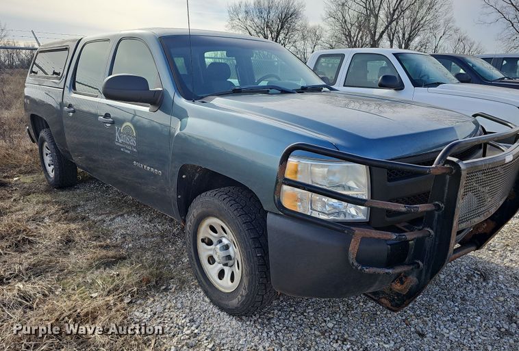 image for item DR5932 2009 Chevrolet Silverado 1500  Crew Cab pickup truck