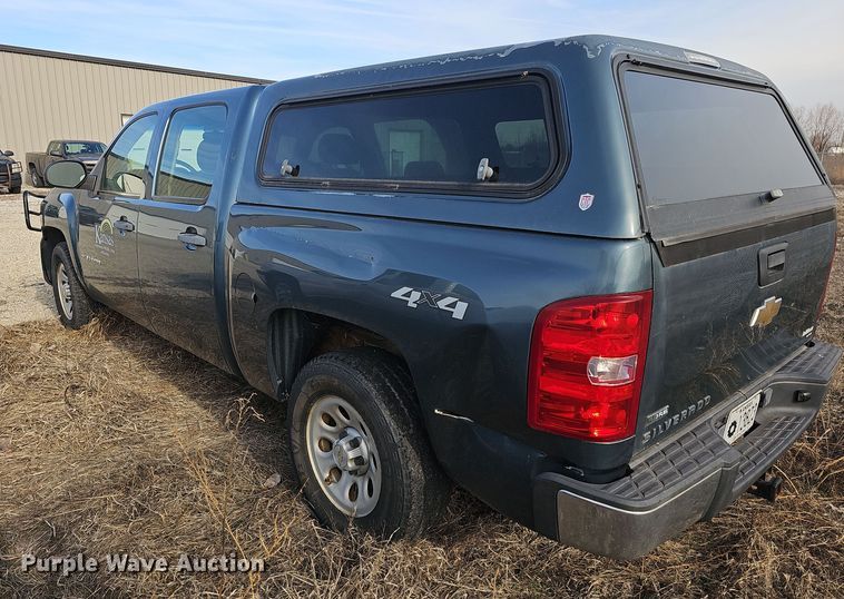 image for item DR5932 2009 Chevrolet Silverado 1500  Crew Cab pickup truck