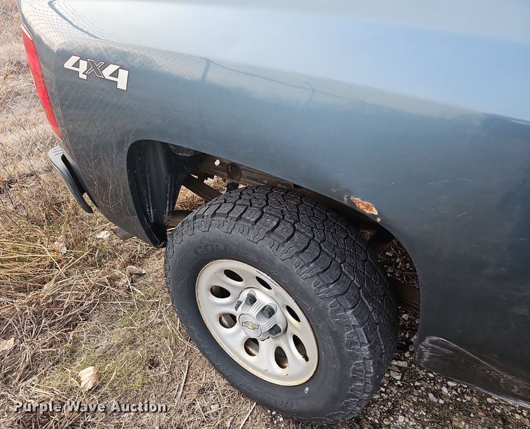 image for item DR5932 2009 Chevrolet Silverado 1500  Crew Cab pickup truck