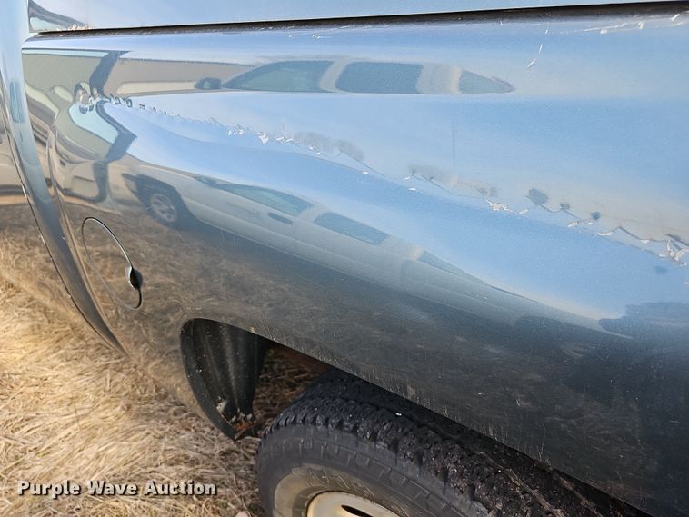 image for item DR5932 2009 Chevrolet Silverado 1500  Crew Cab pickup truck