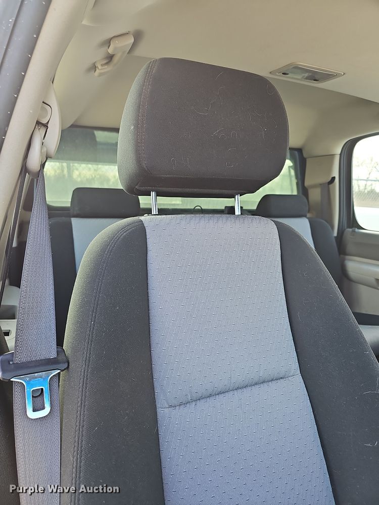 image for item DR5932 2009 Chevrolet Silverado 1500  Crew Cab pickup truck