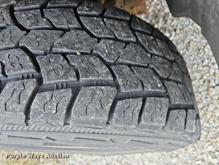 image for item DR5932 2009 Chevrolet Silverado 1500  Crew Cab pickup truck