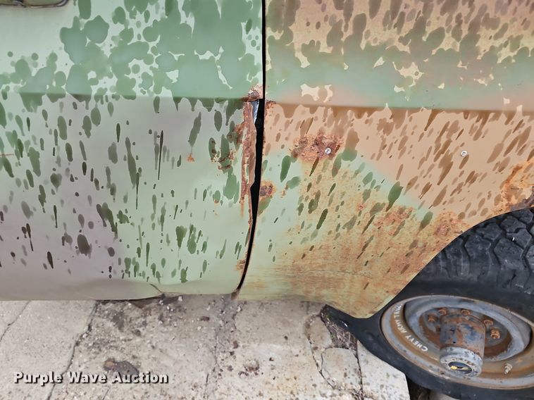 image for item DR5941 1985 Chevy CD30903  pickup truck cab and chassis