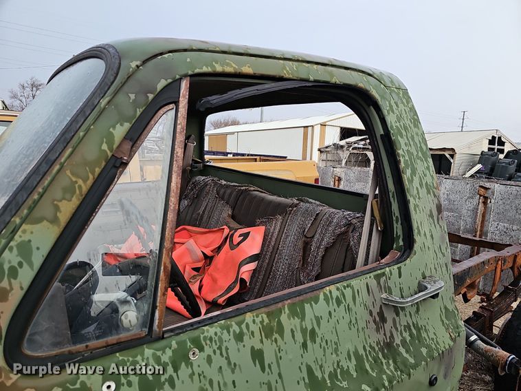 image for item DR5941 1985 Chevy CD30903  pickup truck cab and chassis