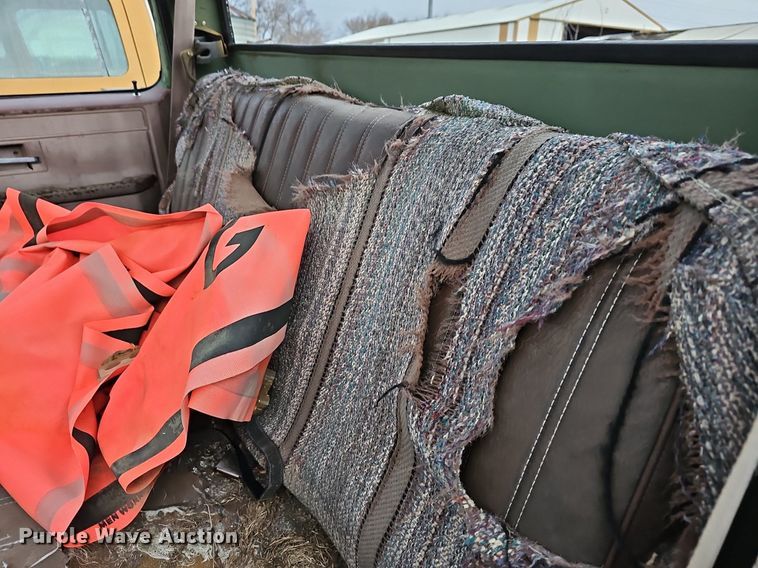 image for item DR5941 1985 Chevy CD30903  pickup truck cab and chassis