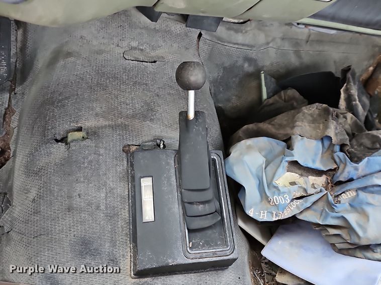 image for item DR5941 1985 Chevy CD30903  pickup truck cab and chassis