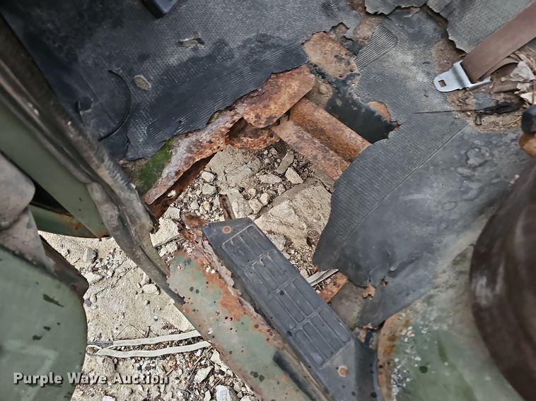 image for item DR5941 1985 Chevy CD30903  pickup truck cab and chassis