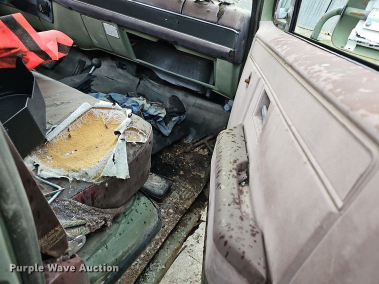 image for item DR5941 1985 Chevy CD30903  pickup truck cab and chassis