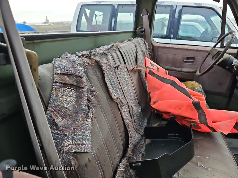 image for item DR5941 1985 Chevy CD30903  pickup truck cab and chassis