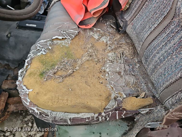 image for item DR5941 1985 Chevy CD30903  pickup truck cab and chassis