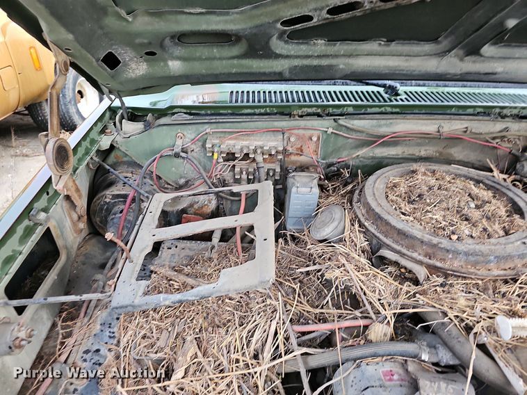 image for item DR5941 1985 Chevy CD30903  pickup truck cab and chassis