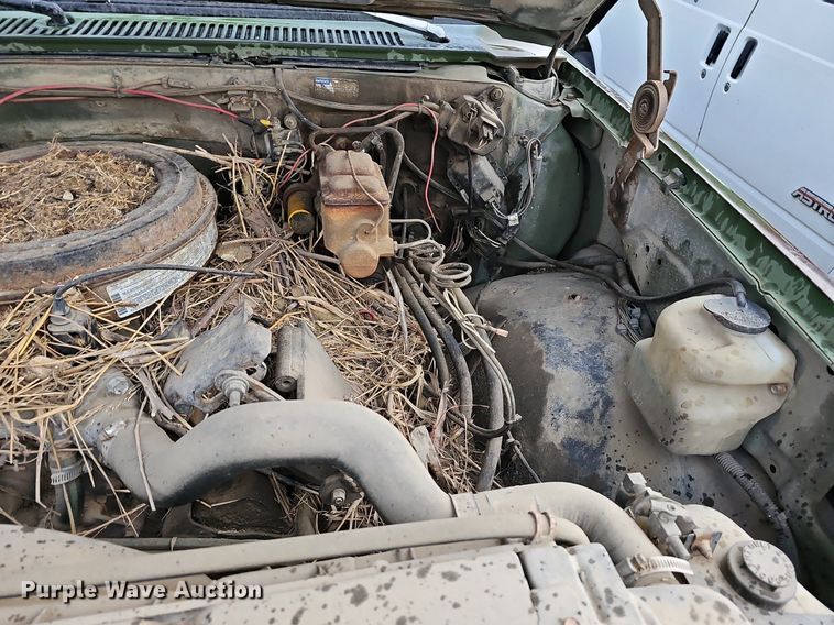 image for item DR5941 1985 Chevy CD30903  pickup truck cab and chassis