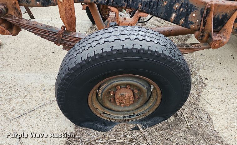 image for item DR5941 1985 Chevy CD30903  pickup truck cab and chassis