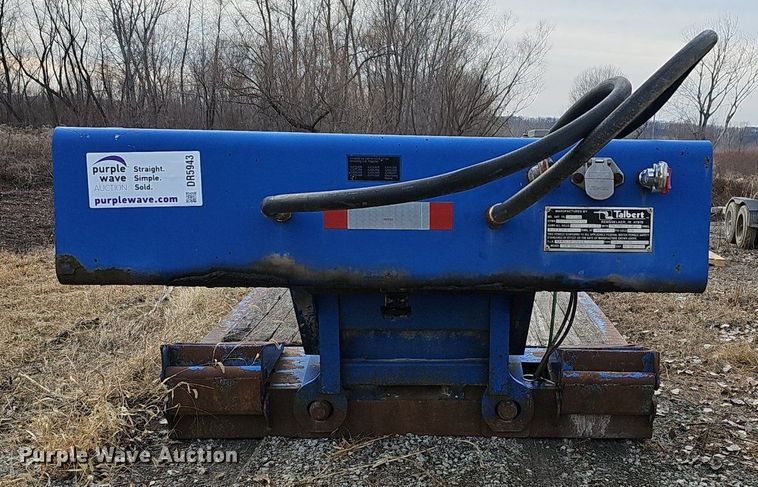 image for item DR5943 1999 Talbert T3DW50SAHRG1T1  lowboy equipment trailer