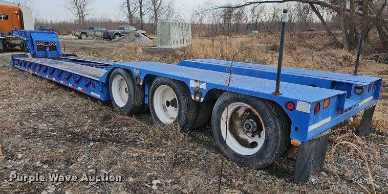 image for item DR5943 1999 Talbert T3DW50SAHRG1T1  lowboy equipment trailer