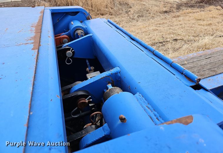 image for item DR5943 1999 Talbert T3DW50SAHRG1T1  lowboy equipment trailer