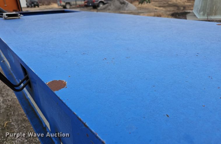 image for item DR5943 1999 Talbert T3DW50SAHRG1T1  lowboy equipment trailer