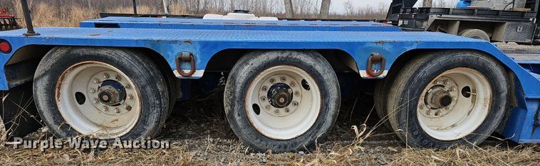 image for item DR5943 1999 Talbert T3DW50SAHRG1T1  lowboy equipment trailer