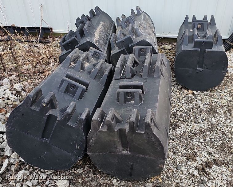 image for item DR5944 (5) dock floats