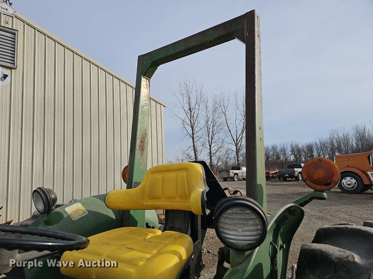 image for item DR5946 1978 John Deere 2240  tractor