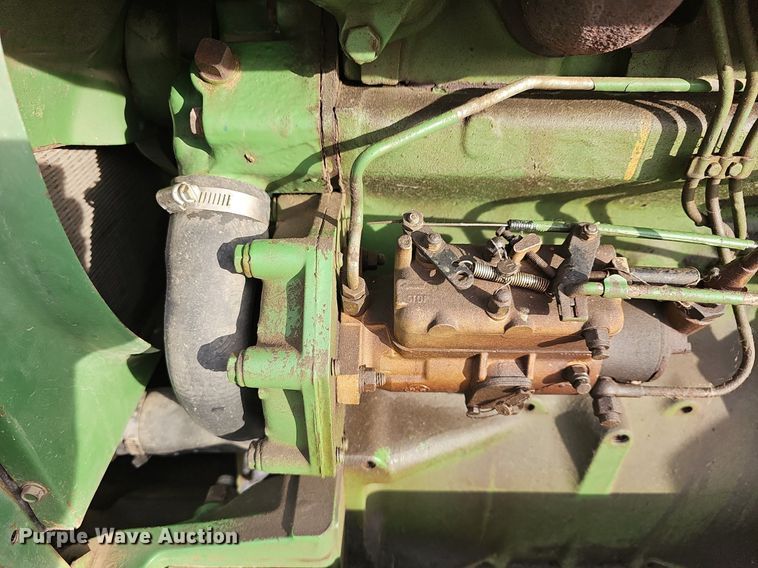image for item DR5946 1978 John Deere 2240  tractor