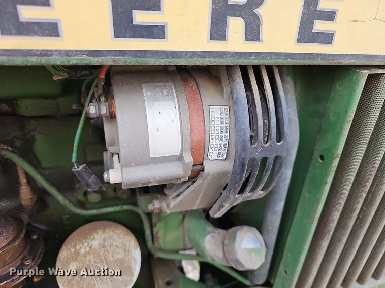 image for item DR5946 1978 John Deere 2240  tractor