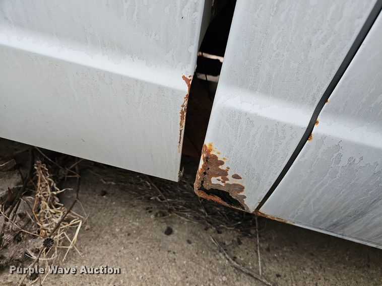 image for item DR5947 1987 Chevy S10  pickup truck