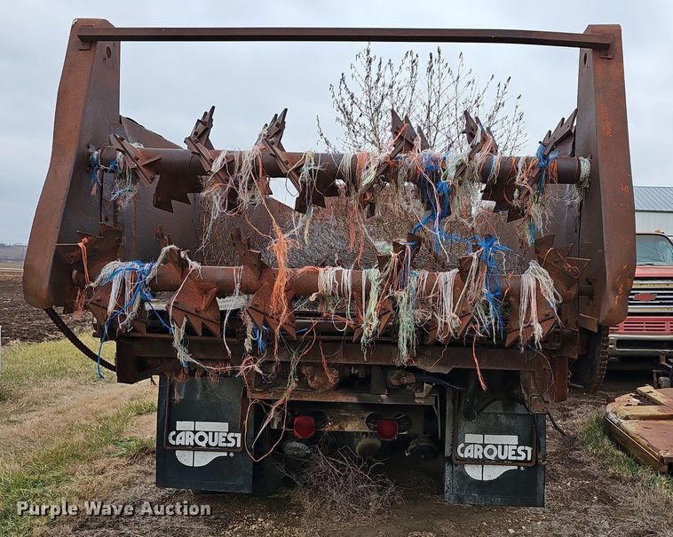 image for item DR5949 1973 Ford 8000  manure spreader truck